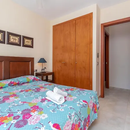 Elodia Villa *